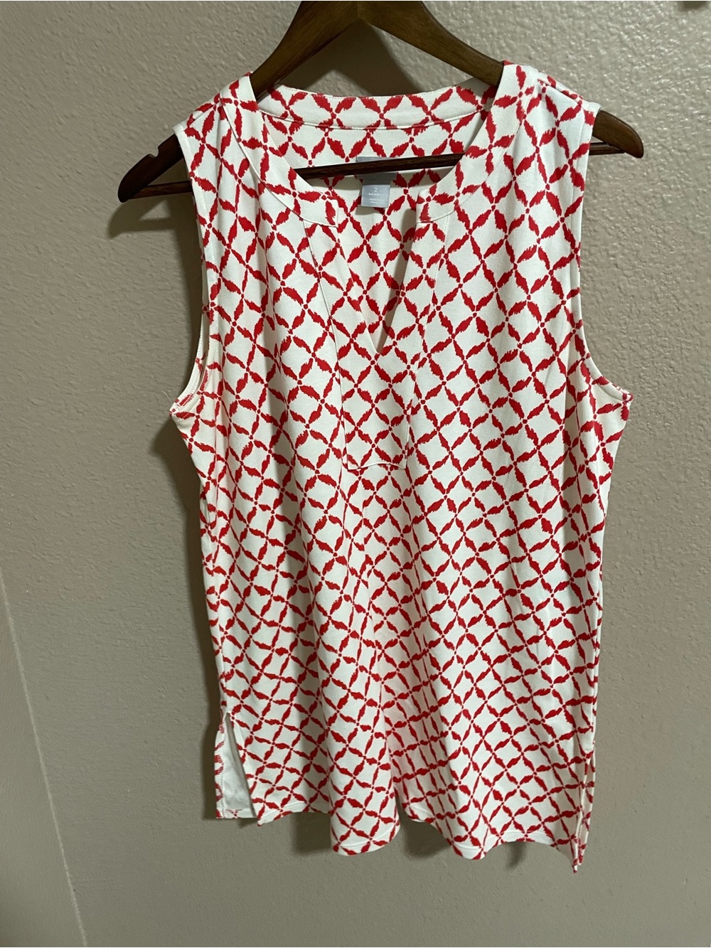 Chicos Red Lattice Print Sleeveless Tank Top - Women's